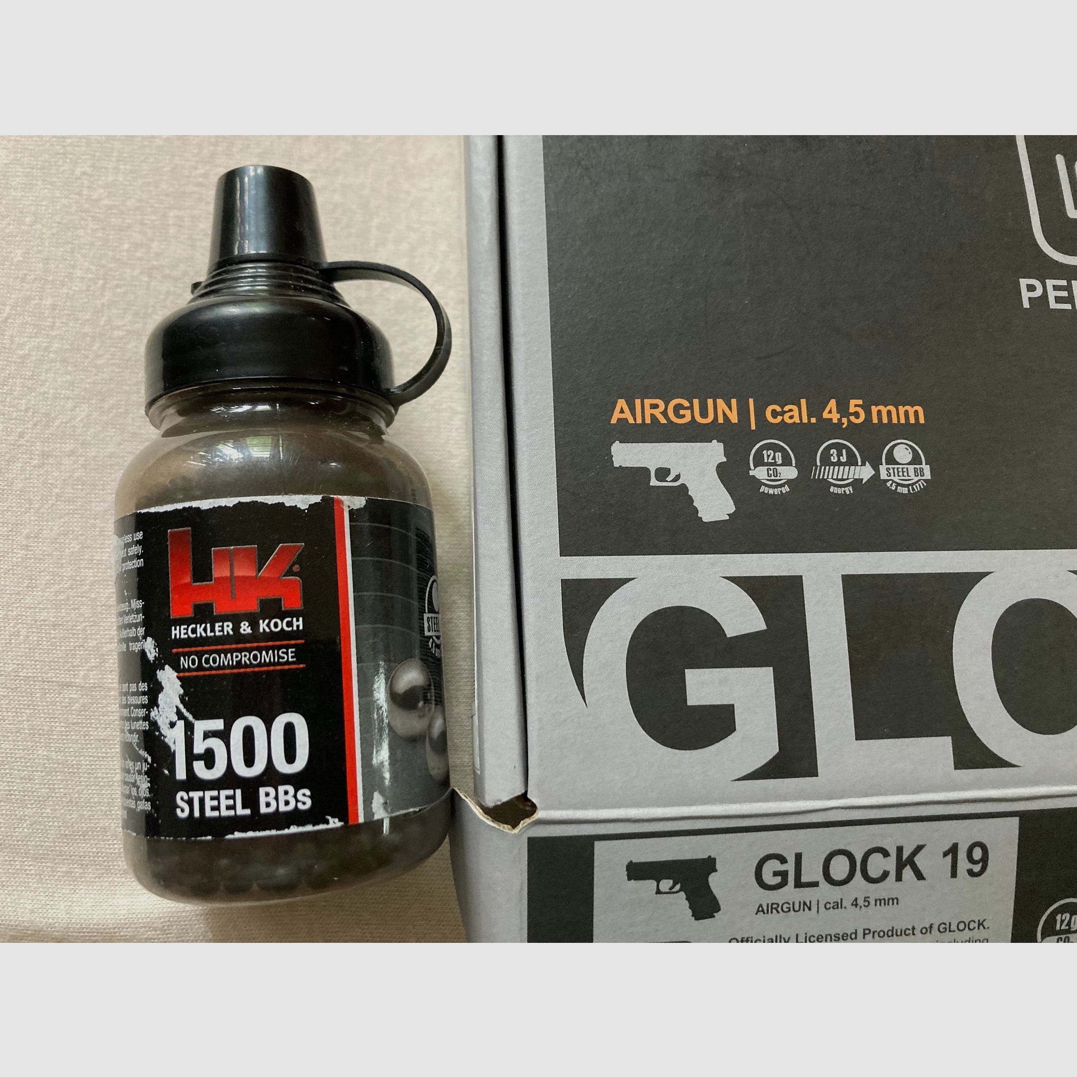 Glock 19 Airgun  NEU