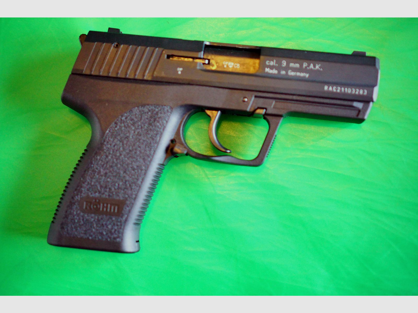 Röhm RG 96 Schreckschuss Pistole brüniert (PTB 699) neuwertig!