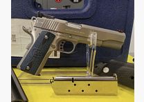 COLT GOLD CUP TROPHY pistolet semi-automatique