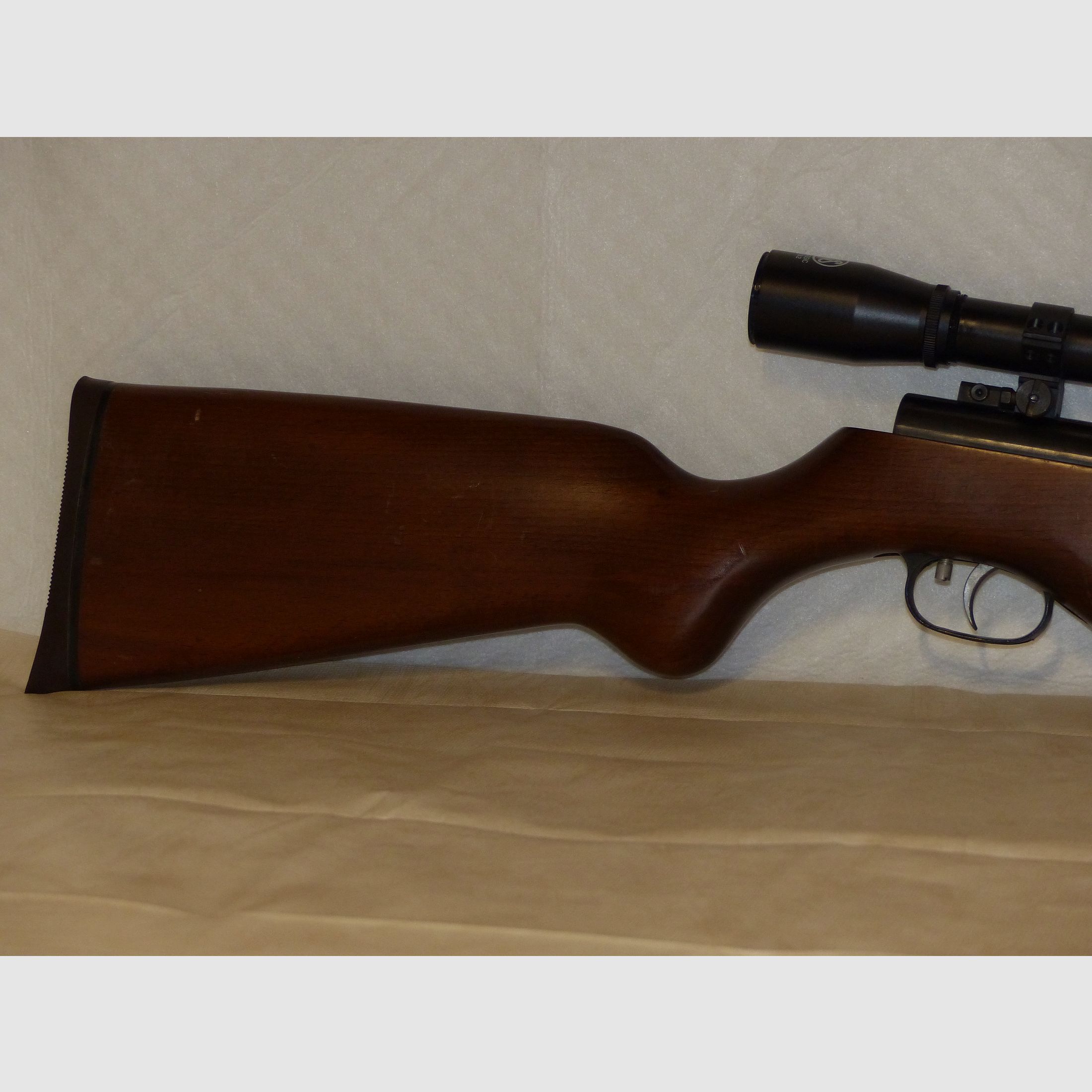 Rifle de aire comprimido Weihrauch Mod. HW 35 con F, seguro y mira telescópica vintage