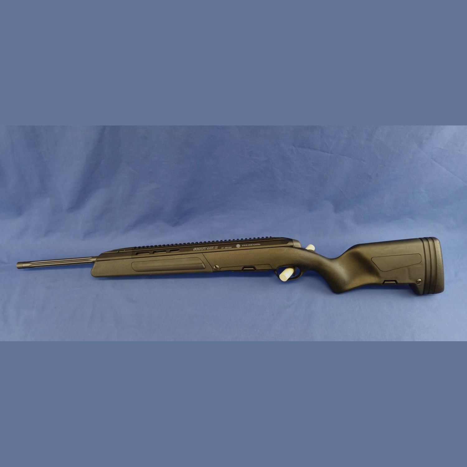 Steyr Scout II black, Kal.308Win., MG 1/2″-28 UNEF, Bild 1 von 2