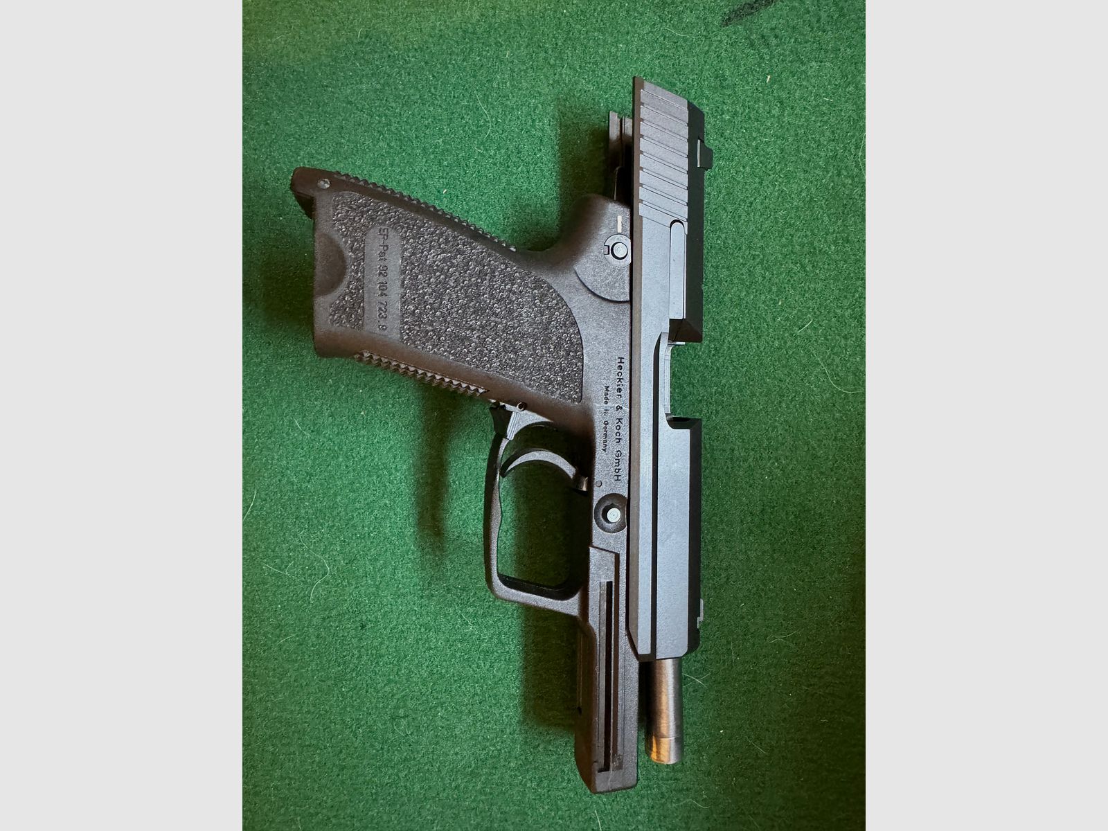 Heckler & Koch USP 9mm Luger (HK, H&K)