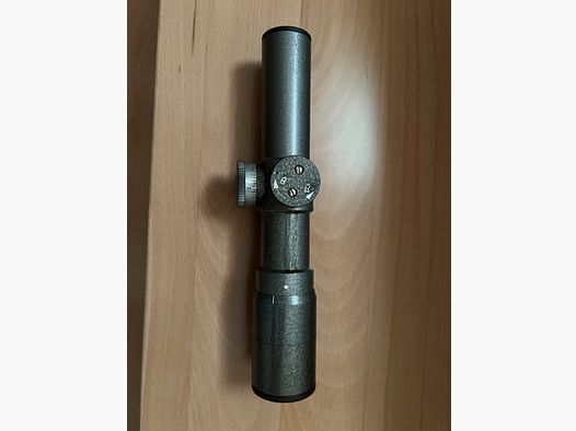 Russischen Militär Zielfernrohr 