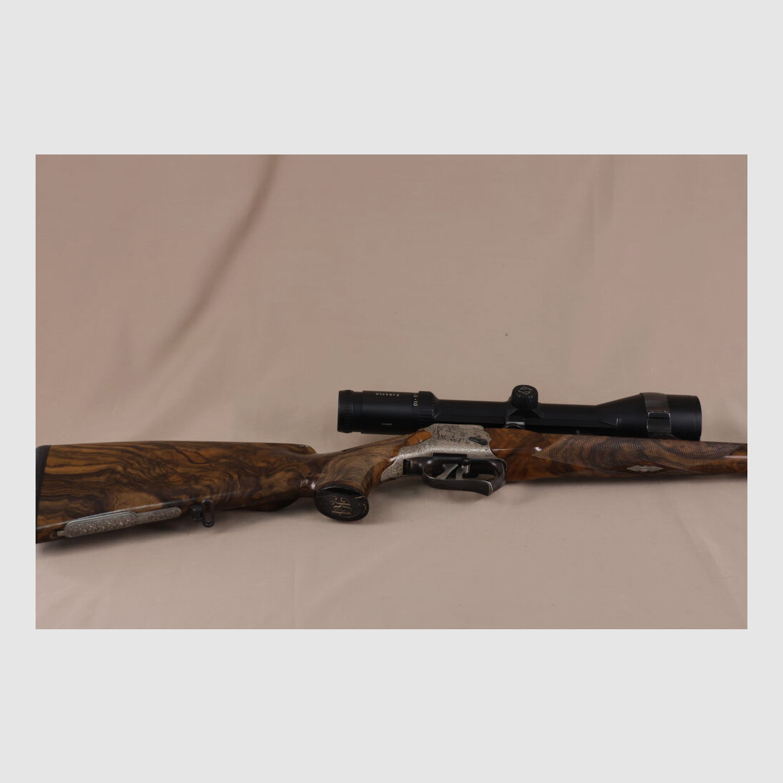 Outschar / Ferlach break-action rifle System "Heeren" // Dream wood // Octagonal barrel // Engraving // Zeiss Varipoint !!