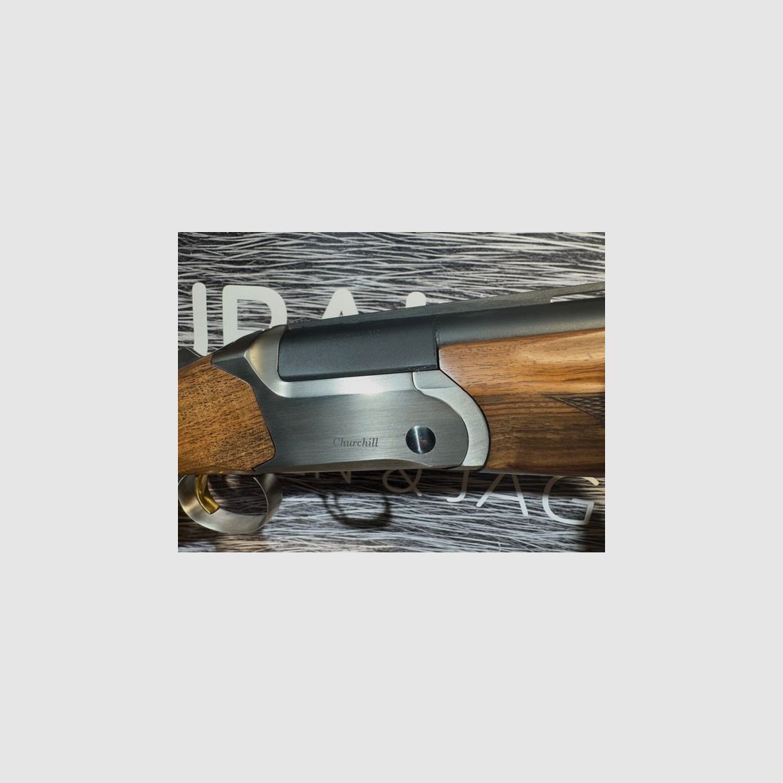 Akkar Churchill 812E Silver