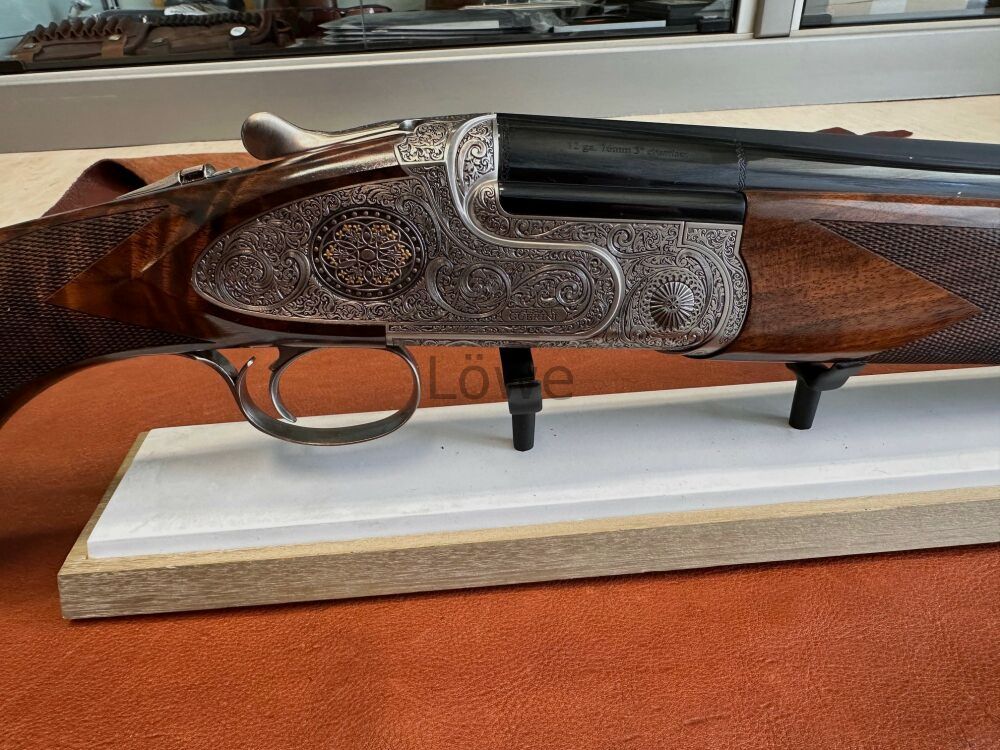 Caesar Guerini Apex