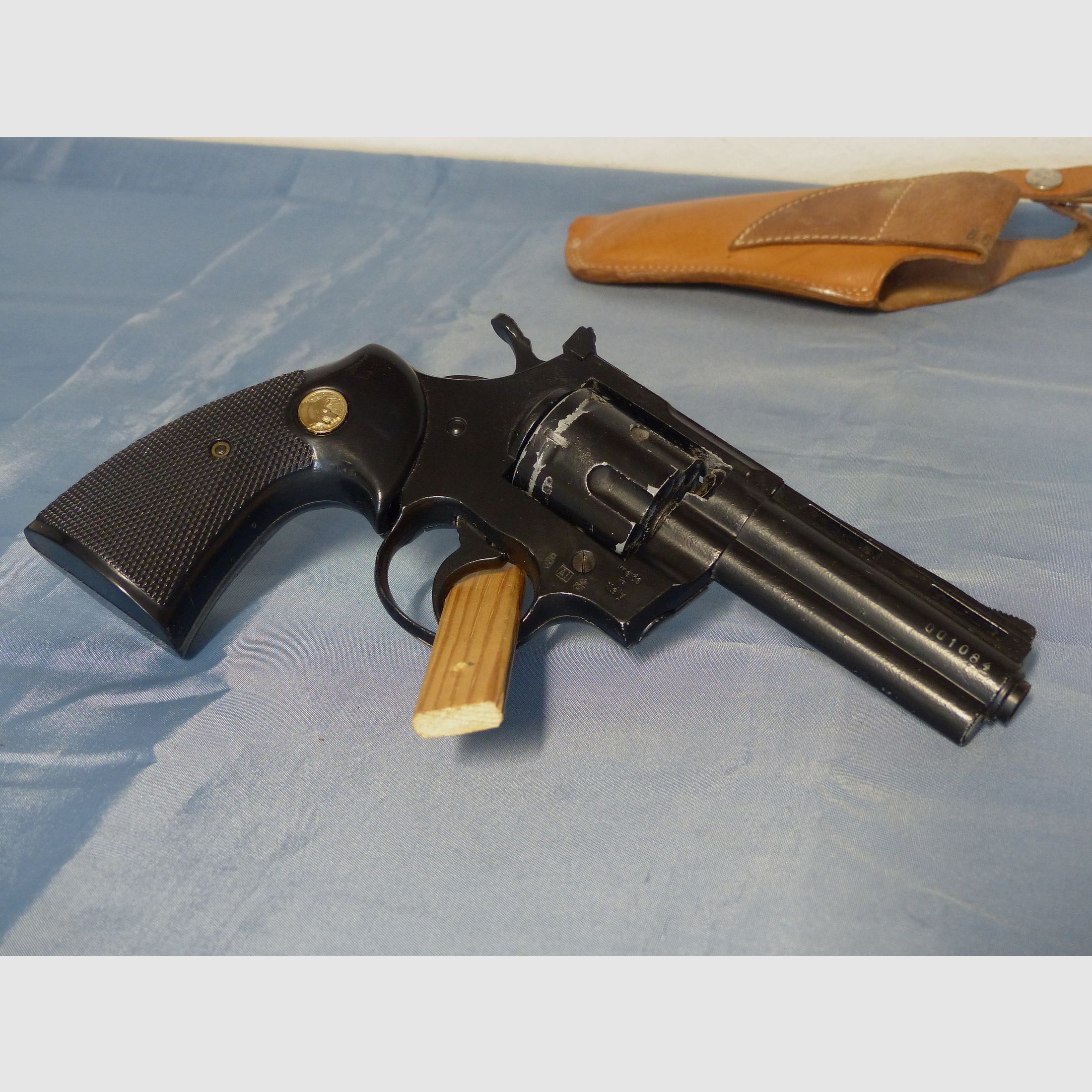 Schreckschuss Gas Revolver Umarex Python Cal. .380 Knall PTB 282 mit Holster + Abschussbecher vintage