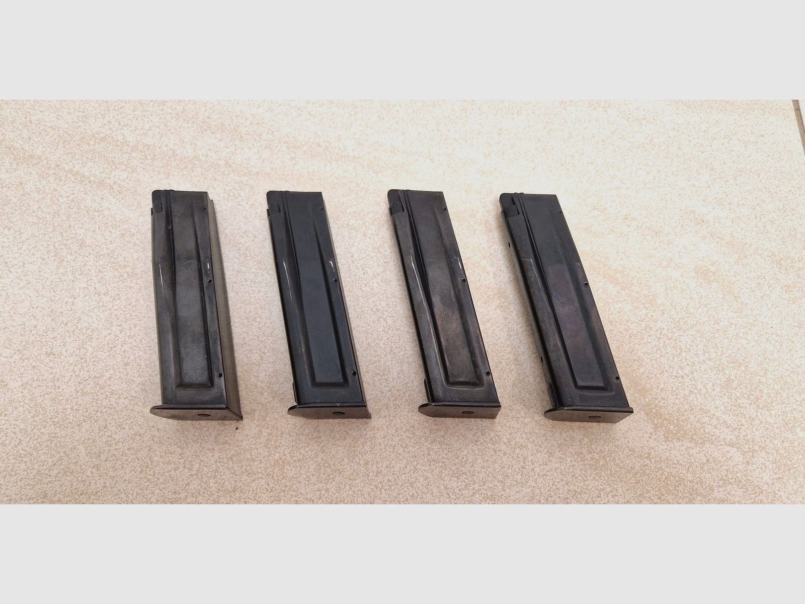 ••• Metall - Magazin für Browning GPDA 8 •••