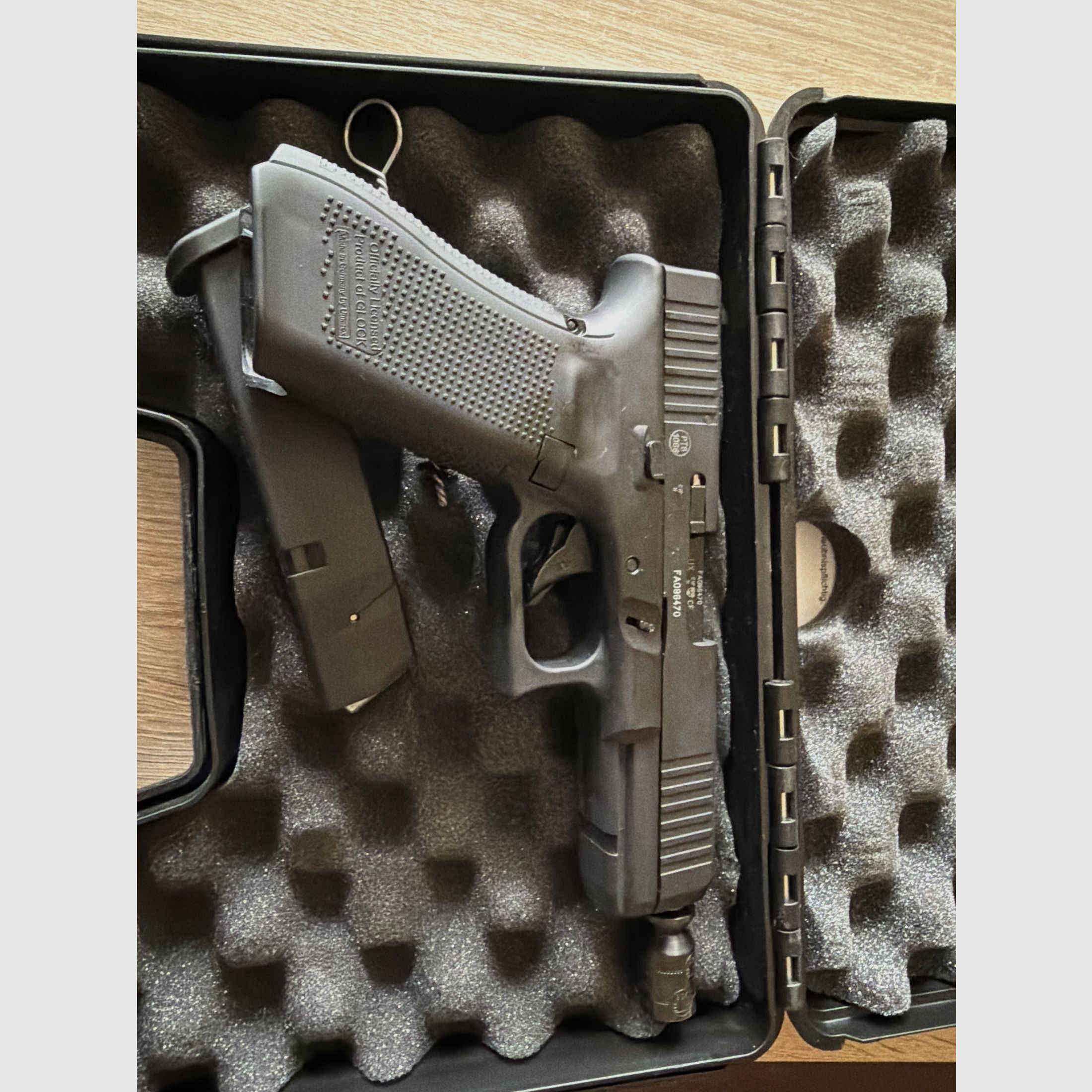 Glock 17 Schreckschuss