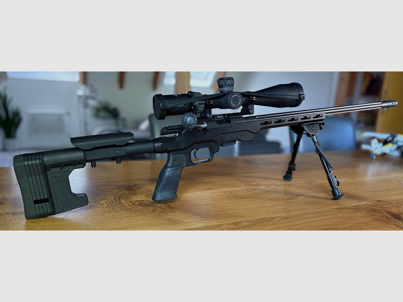 CZ 457 MDT mit Meopta Optika 6 (4,5-27x50 RD SFP)