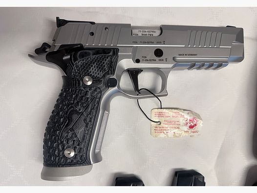 <SIG Sauer P226 X-Five Supermatch SAO 9×19 – nieużywany – Wyprodukowano w Niemczech (Eckernförde)>