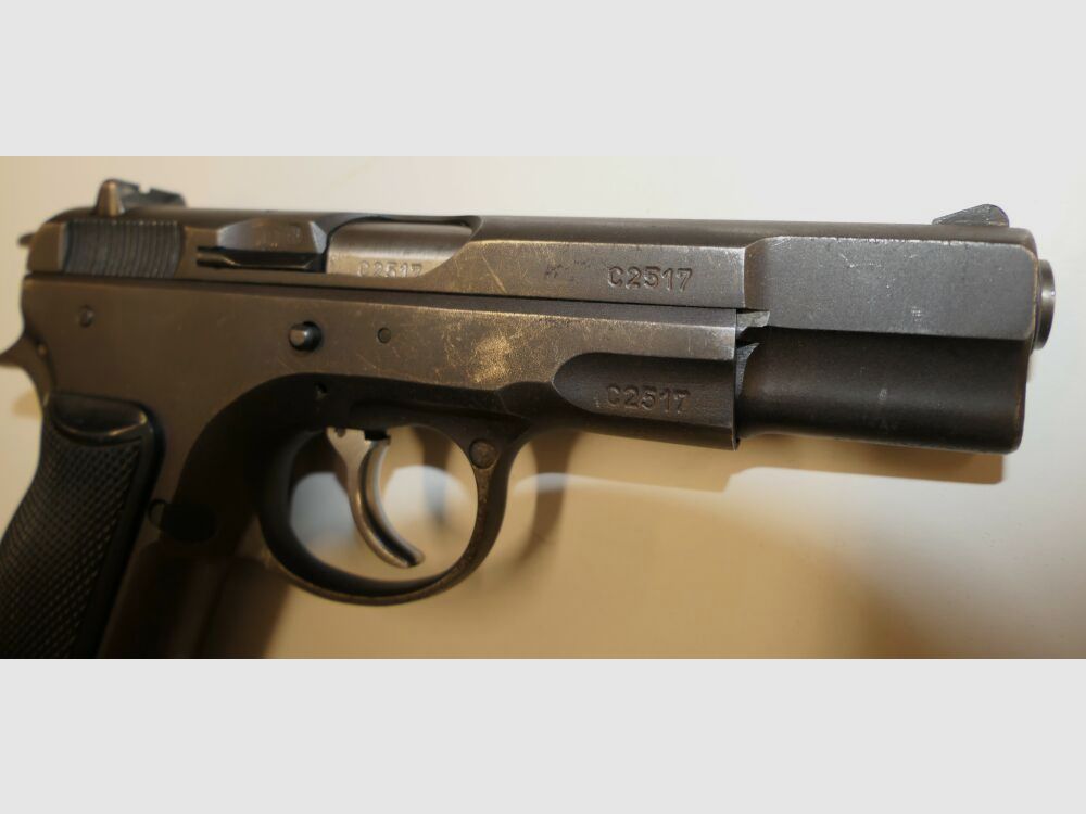 CZ Halbautomatische Pistole, CZ75, 9x19mm; 9mm Para; 9mm Luger