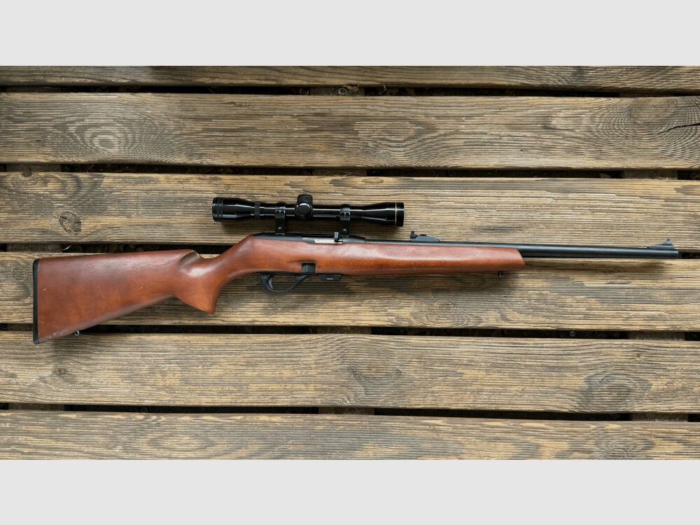 Remington Mod.597 met richtkijker 4x32 .22lr, afbeelding 1 van 3