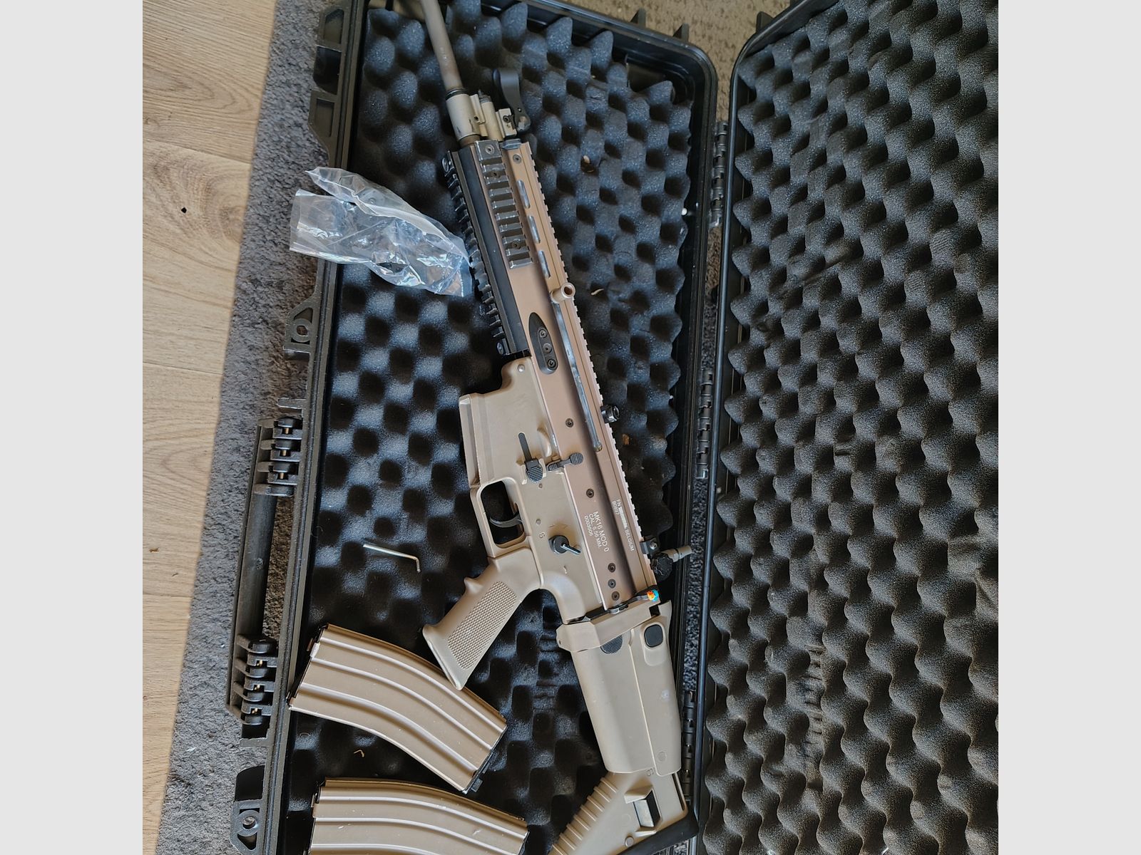 We Tech GBB Airsoft Scar L z Mod's