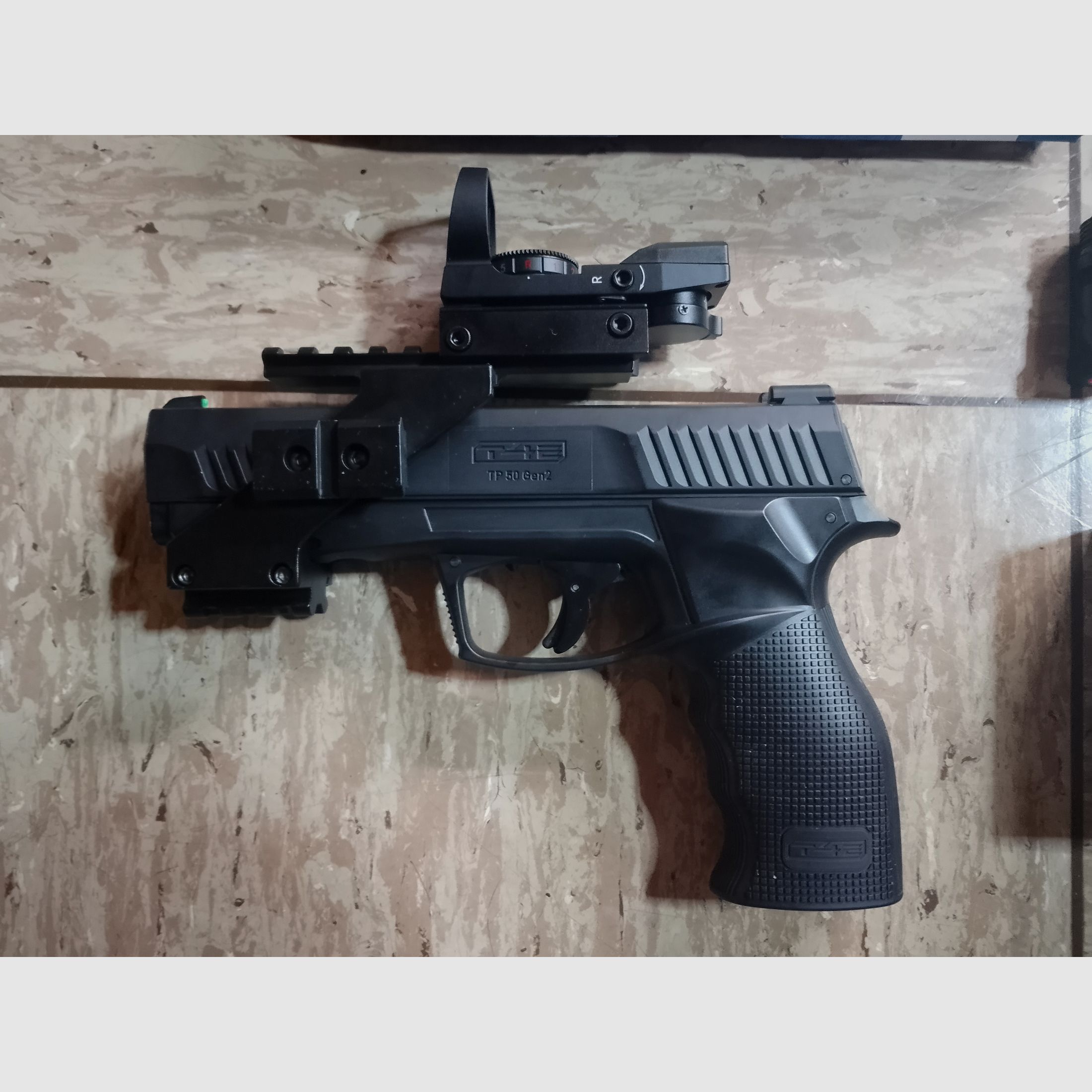 Hdp50 Tp50 T4E RAM .50  Gen 2 mit Visier Rot Grün Punkt Top Mount Scope + CO2 Kapseln und Rubberballs neu 