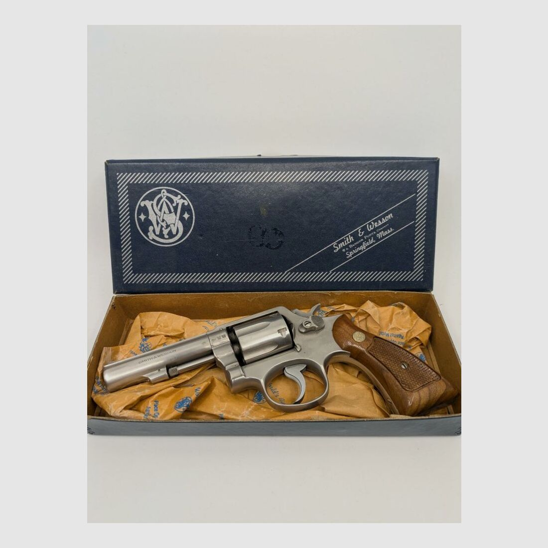 S&W 64-1