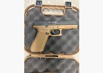 Umarex GLOCK 17 Gen5 pistolet à blanc 9 mm P.A.K. FDE – mallette d'origine & accessoires