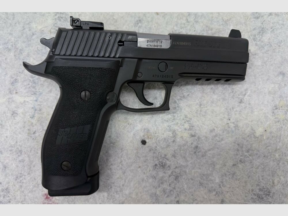 <SIG Sauer P226 LDC II TacOps 9mmLuger>