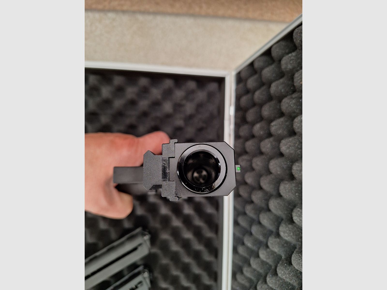 First Strike RAM Pistole, Bild 4 von 10