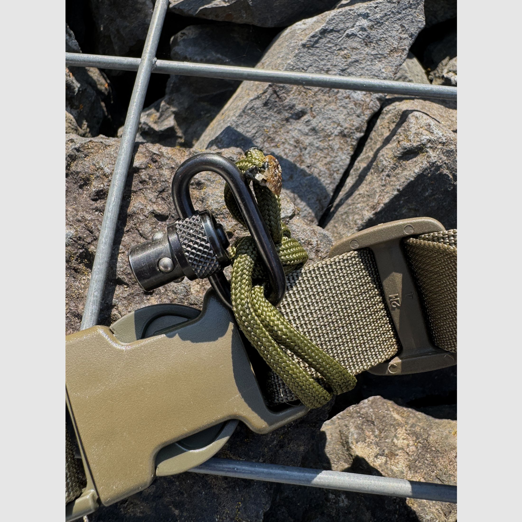 Sangle de fusil 2 points Zentrauron avec attache sangle à pression à bille QD.