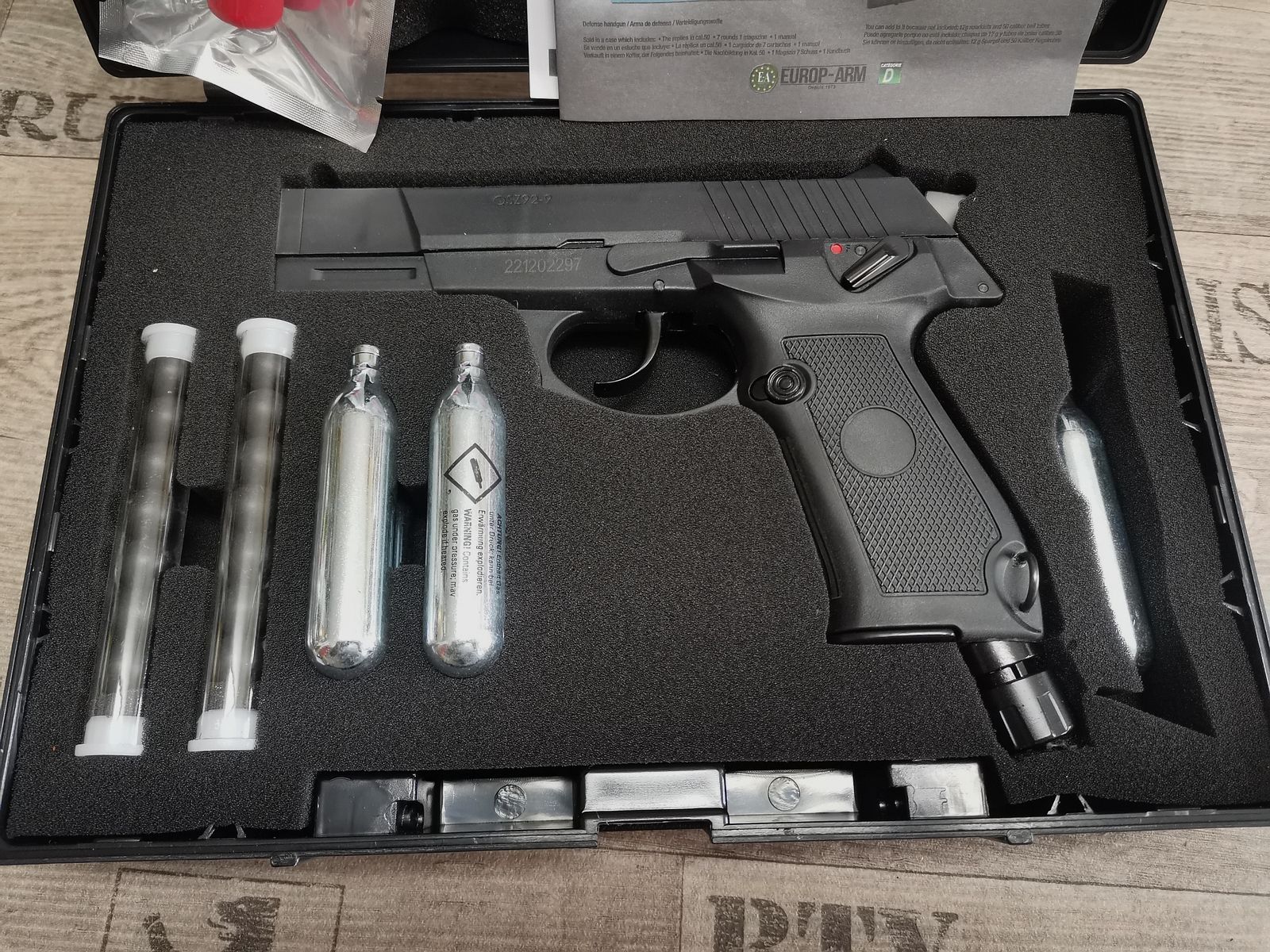 Home Defence Pistool CO2 Marker Cal. 0.50 Concorde Defender - Verdediging Trainingsmarker