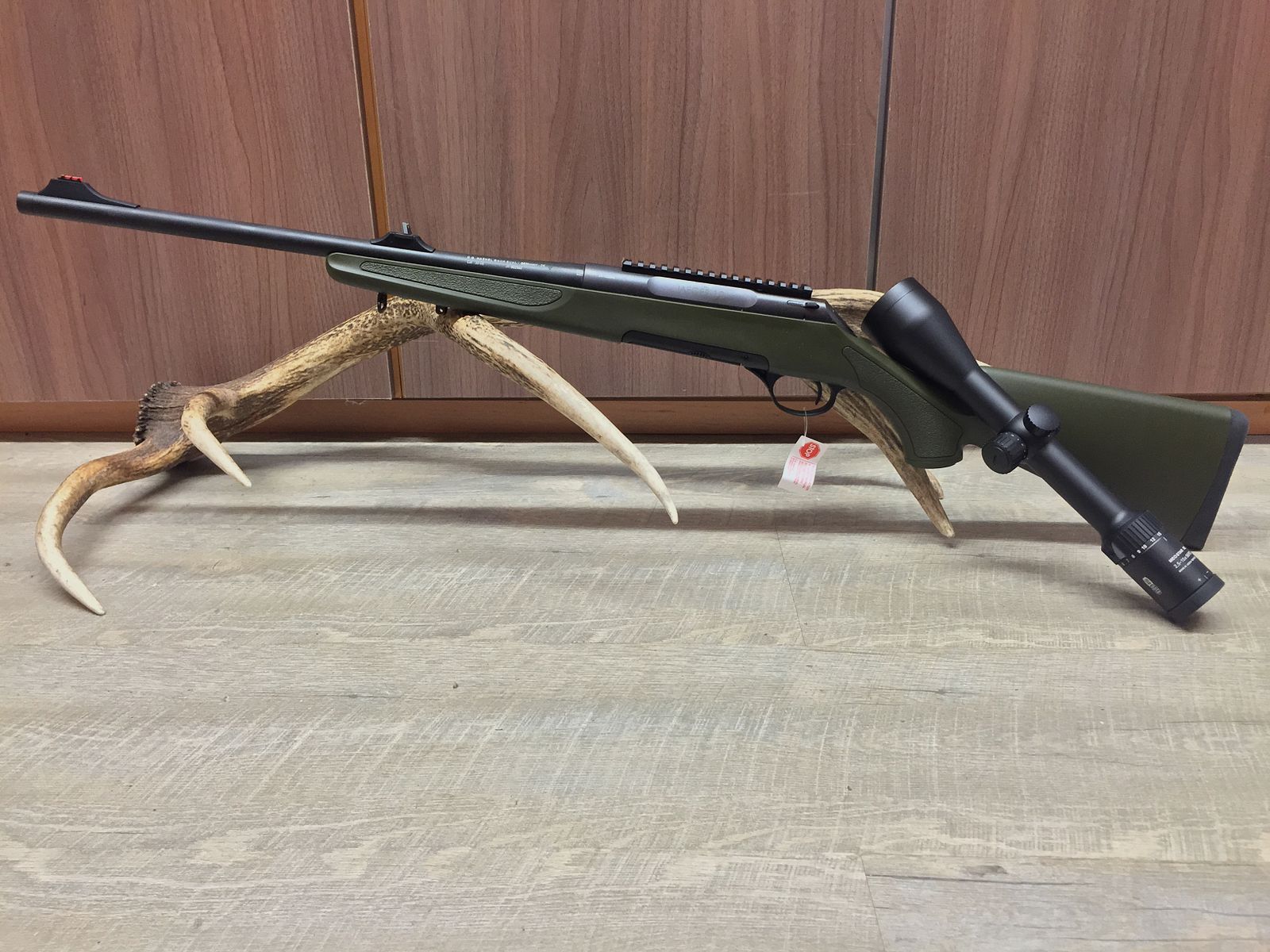 Haenel Varmint Jaeger 10, avec Meopta MeoStar R2 2,5-15x56 RD MR PA
