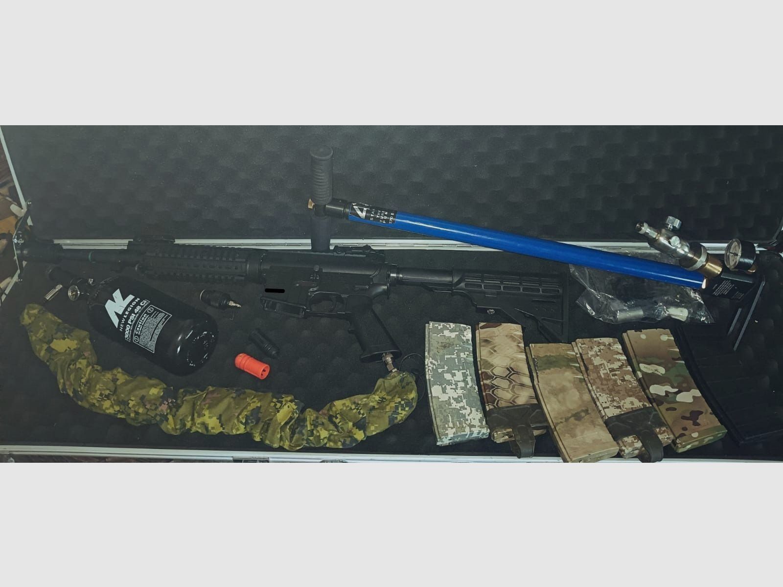 Tippmann M4 Carbine HPA set completo – usado, como nuevo – 6 magazines