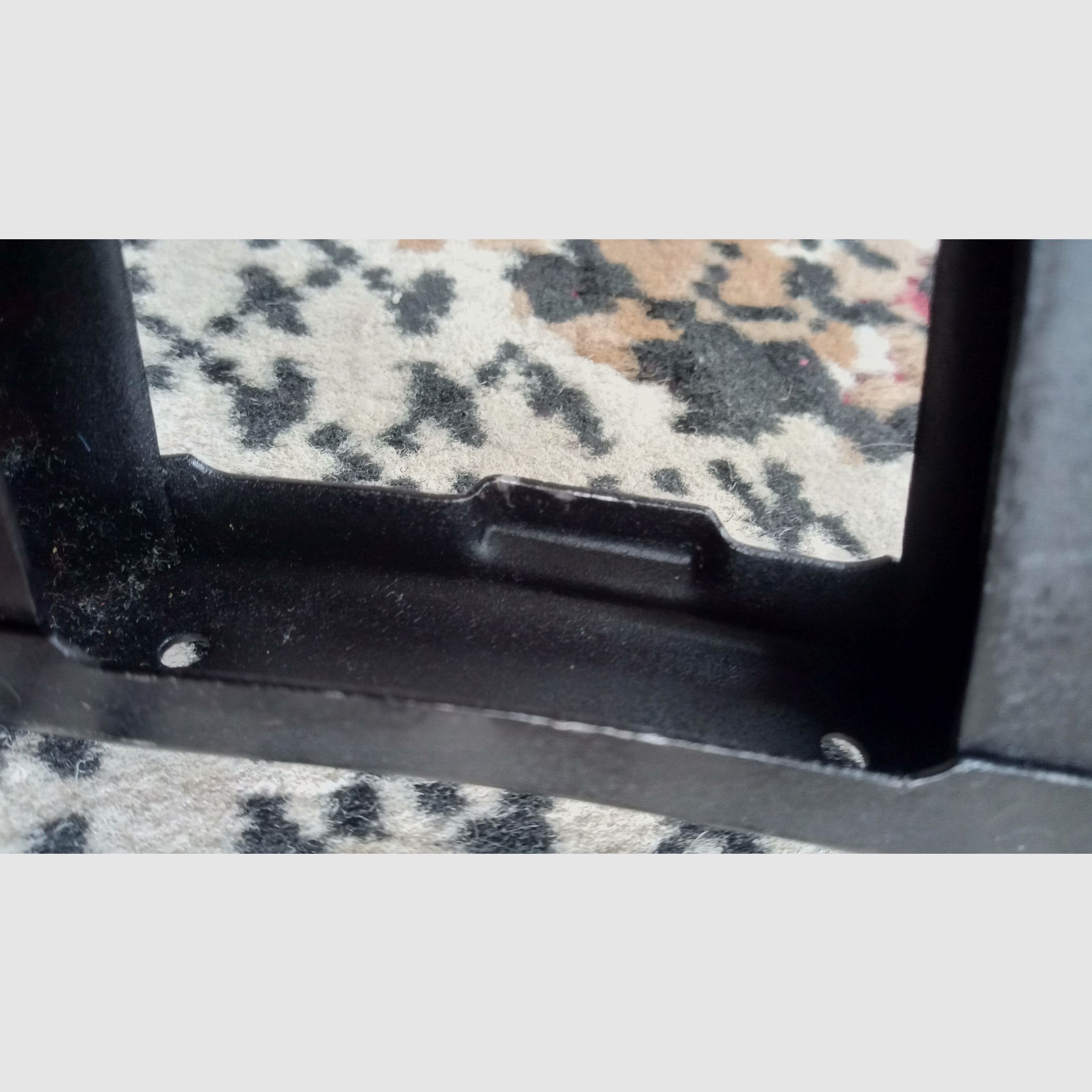 Absolument de haute qualité et proprement fabriqué russe 5,5 mm Saiga / Izhmash Squelette Crosse pliante pour AKS-74 / AK Crosse pliante 5.5 Triangle Side Folder