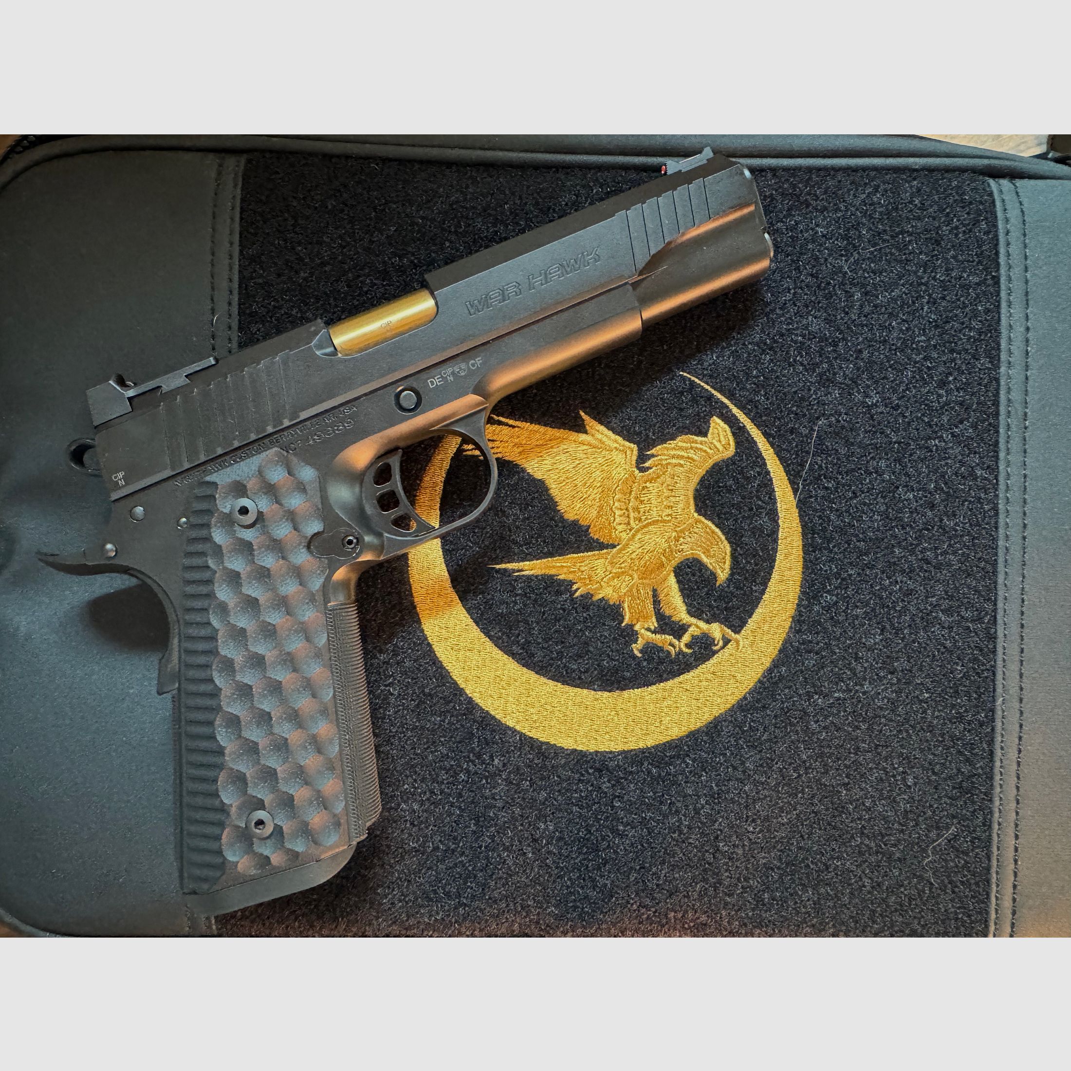 1911 Nighthawk Custom - War Hawk *like new* / .45 Auto