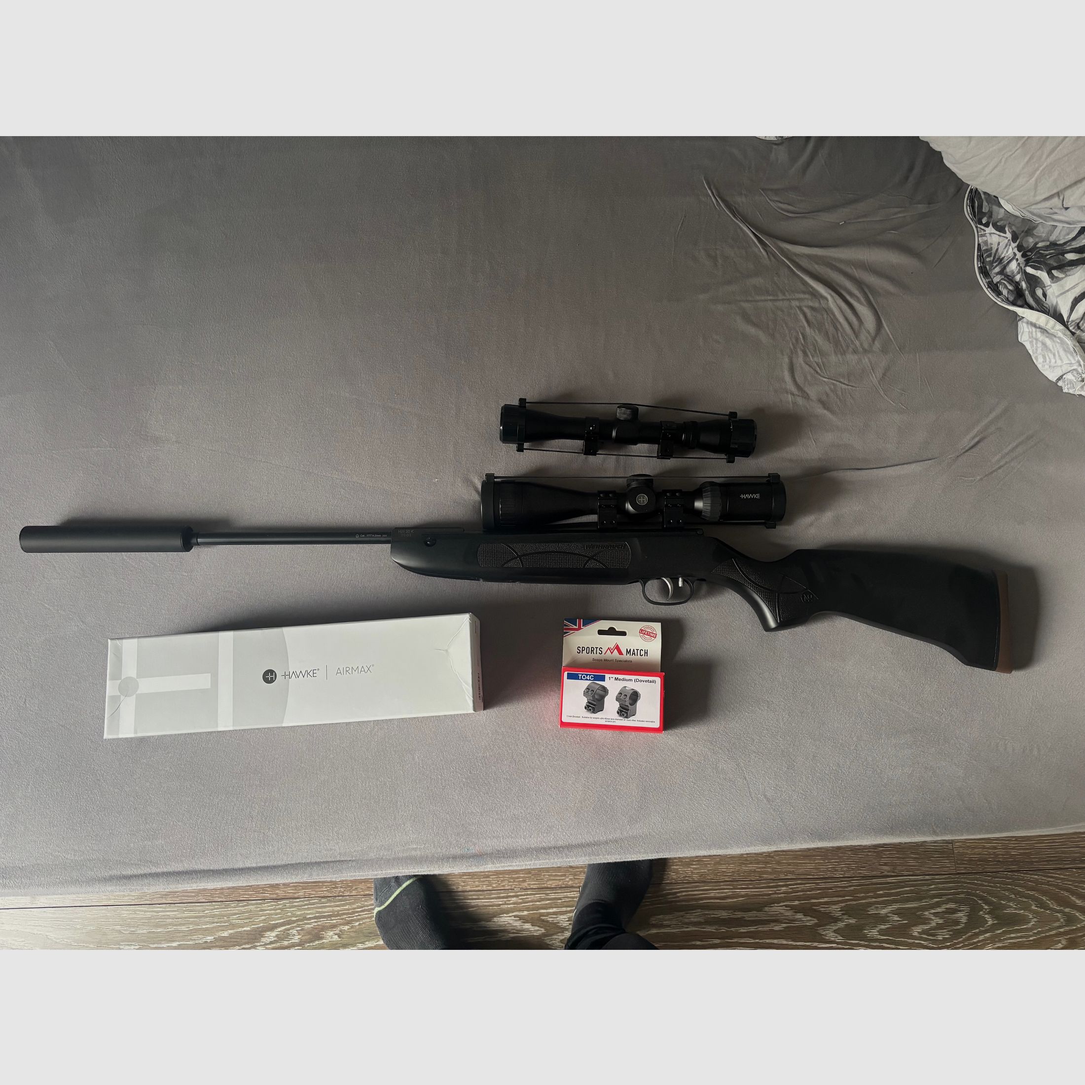 Weihrauch HW 30s mit Hawke Airmax Zielfernrohr 4-12x40 AO AMX