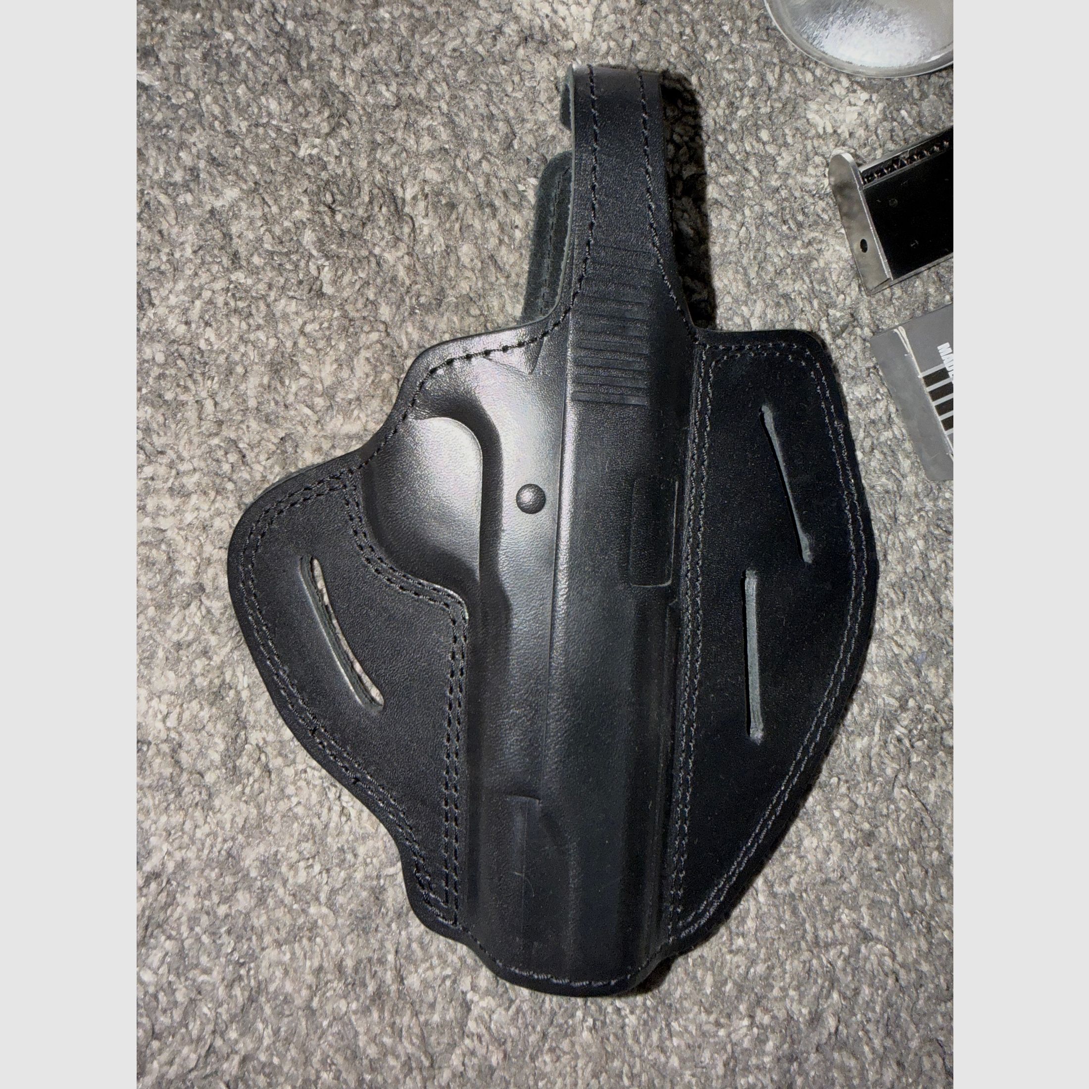 Cybergun / AWC Colt 1911A1 Vollmetall GBB 6mm BB silber
