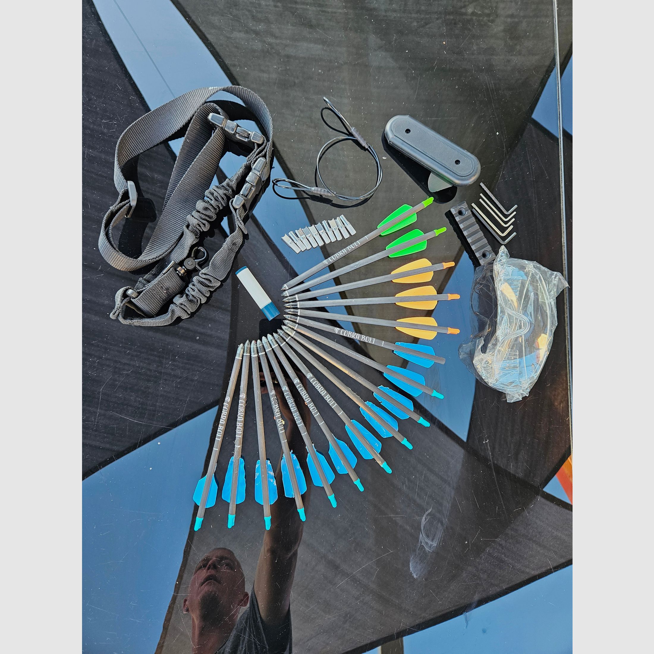 EK ARCHERY Cobra System Adder - 249 fps / 130 lbs - Pistolenarmbrust + Zielscheibe + Zubehör