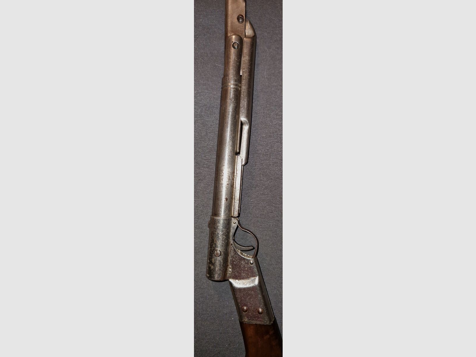 DIANA MOD 20 / 4.5mm / DDR VEB AIR RIFLE VERY GOOD POWER / LITTLE SURFACE RUST / VERY RARE / DEFECTIVE ( NO.33 ) ------>! READ DESCRIPTION ! <------