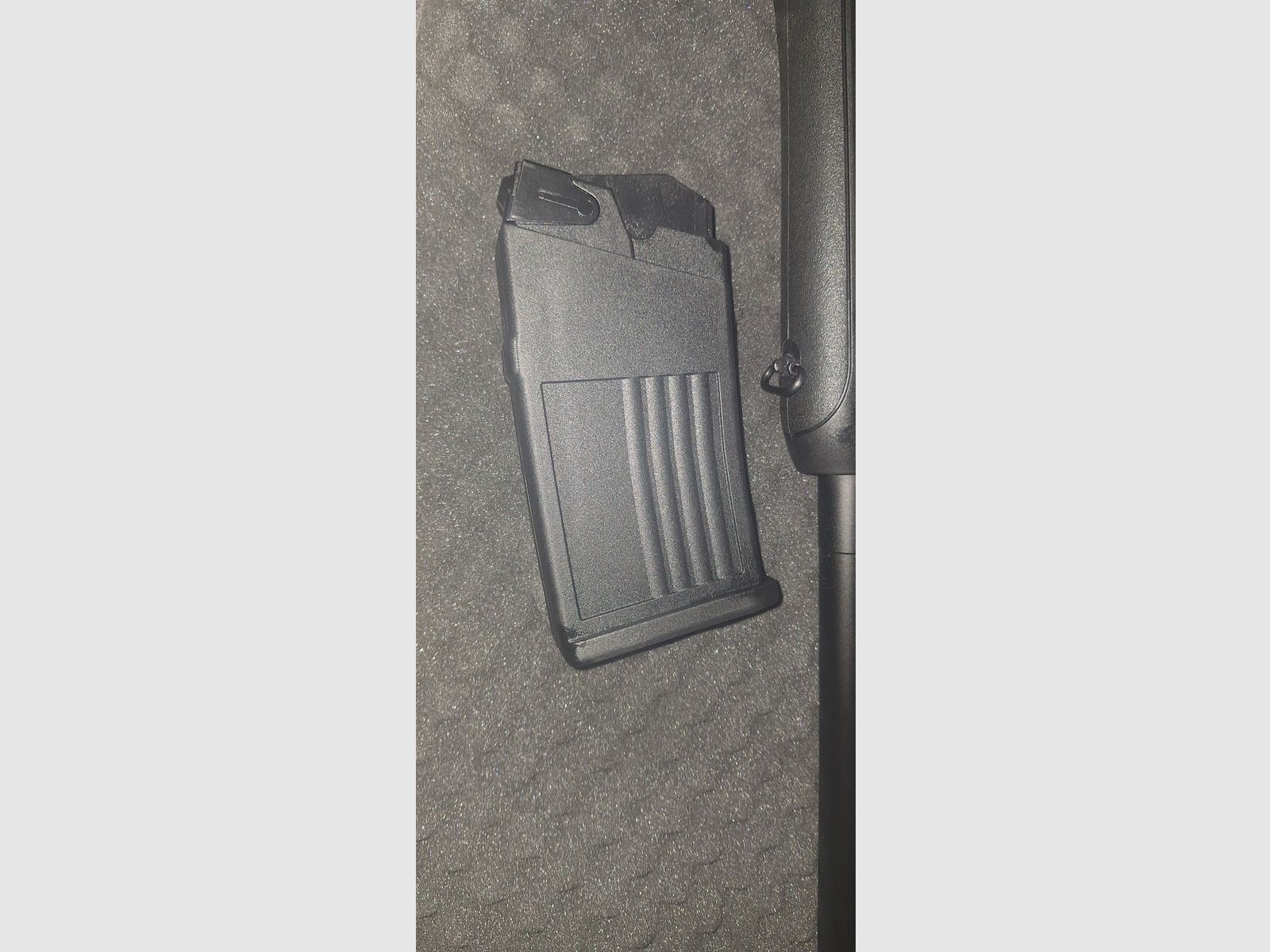 Saiga 12  Real Steel Freie Waffe