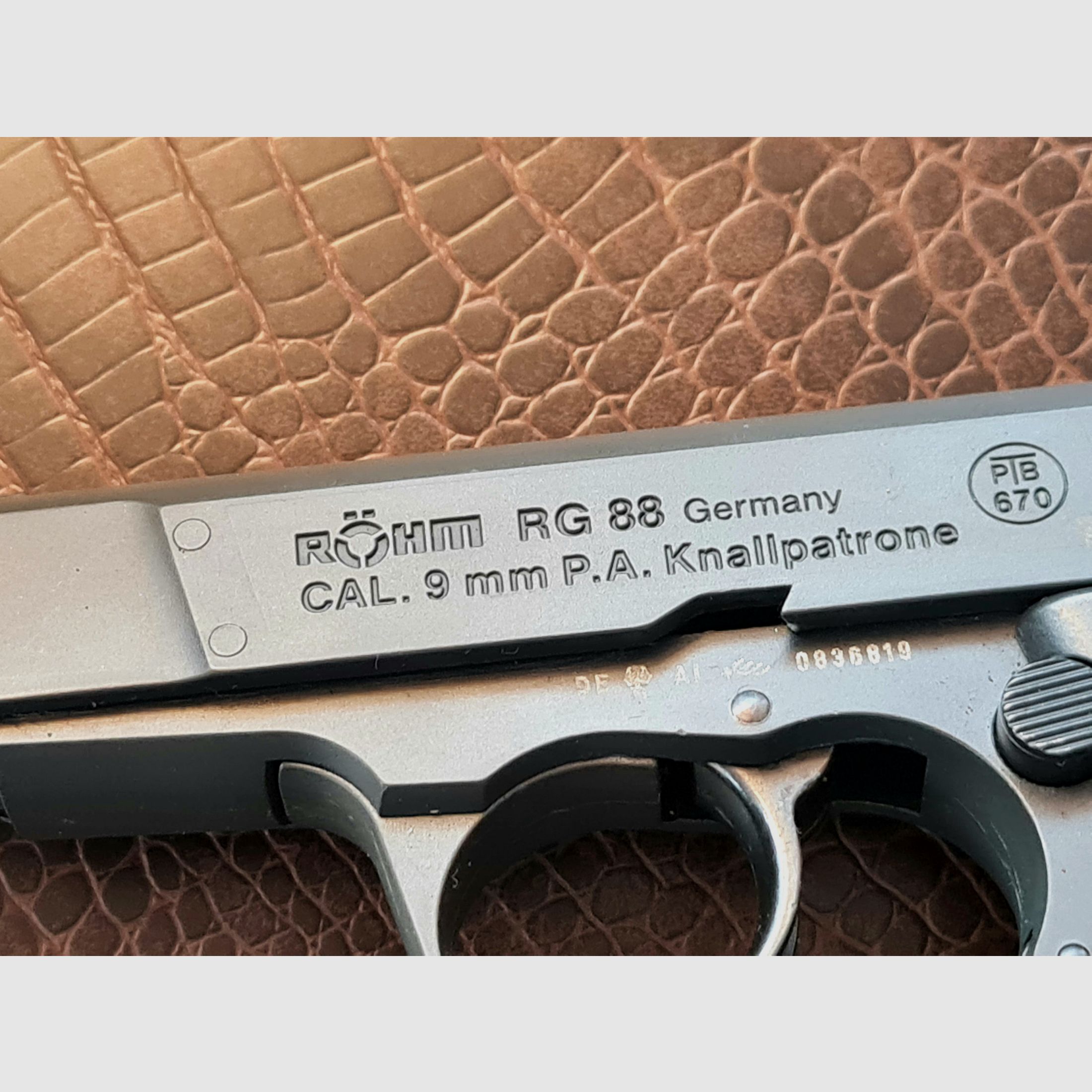 RÖHM RG88 przed przejęciem przez Umarex, zdjęcie 2 z 9