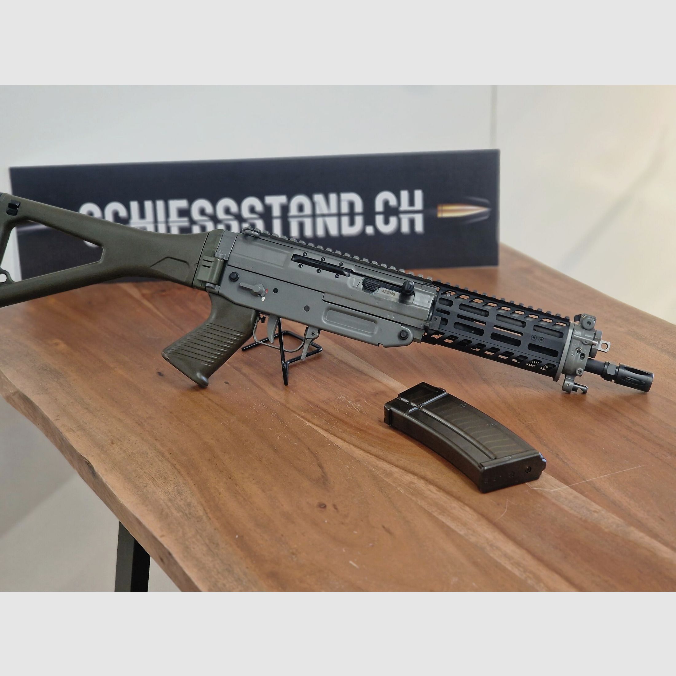 Sig Sauer – Halbauto / SG553 / .223 Rem / Grün, Bild 9 von 9
