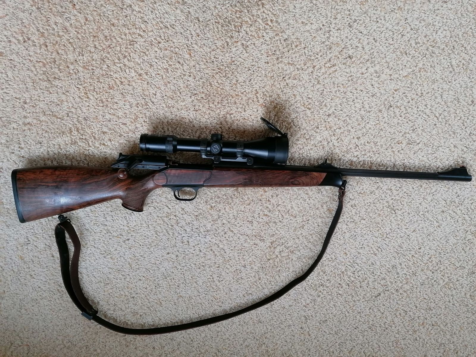 Blaser R 93 Attache inkl. Zielfernrohr