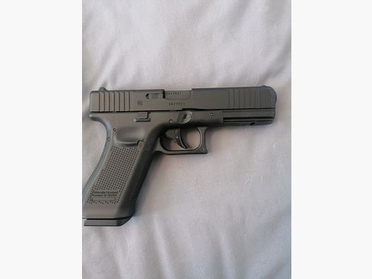 Umarex Glock 17 Gen. 5, Co2 Airsoft, 2Joule, 6mm Bb, 14 Schuss, BlowBack