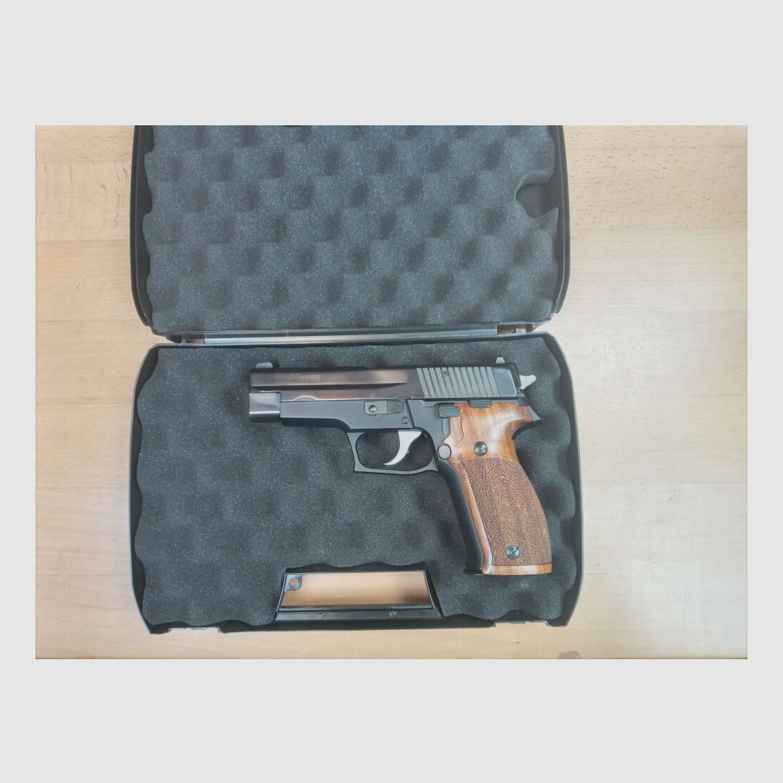 Sig Sauer P 226