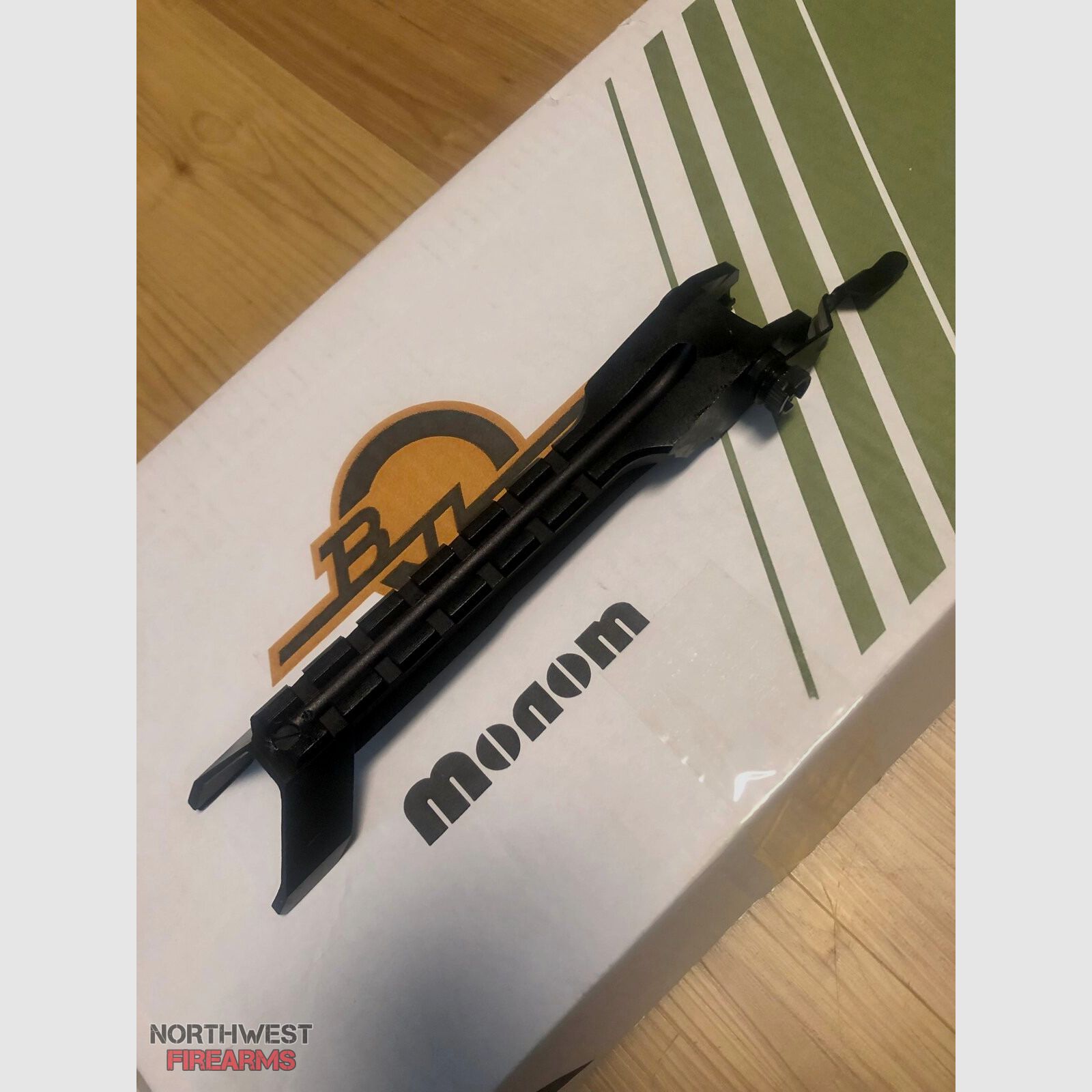MOLOT Vepr .223 //  Halbautomat mit Lochschaft