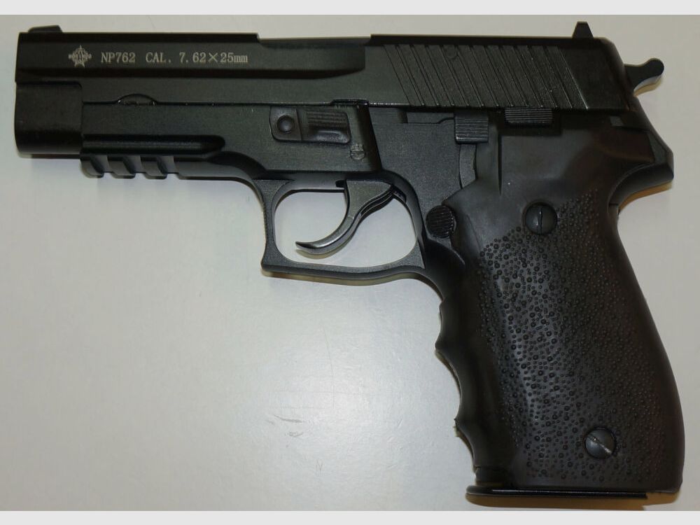 NORINCO	 Pistole NORINCO Mod. NP762/ NP22 / PX-3 Kal.7,62x25tokarev Inkl. Zubehör ähnlich SIG SAUER P226