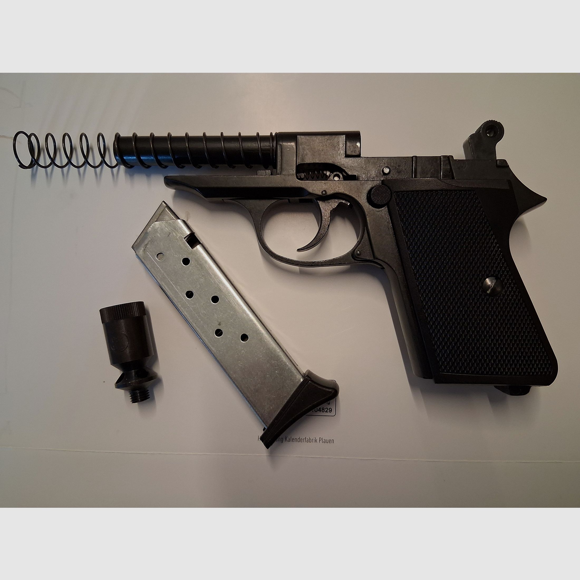 ME 9 mod. Para Griffstück komplett, Magazin, Abschussbecher, original Koffer (neuwertig)