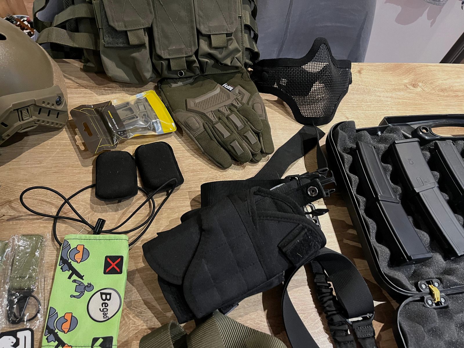 VFC MP7A1 GBBR con vari accessori