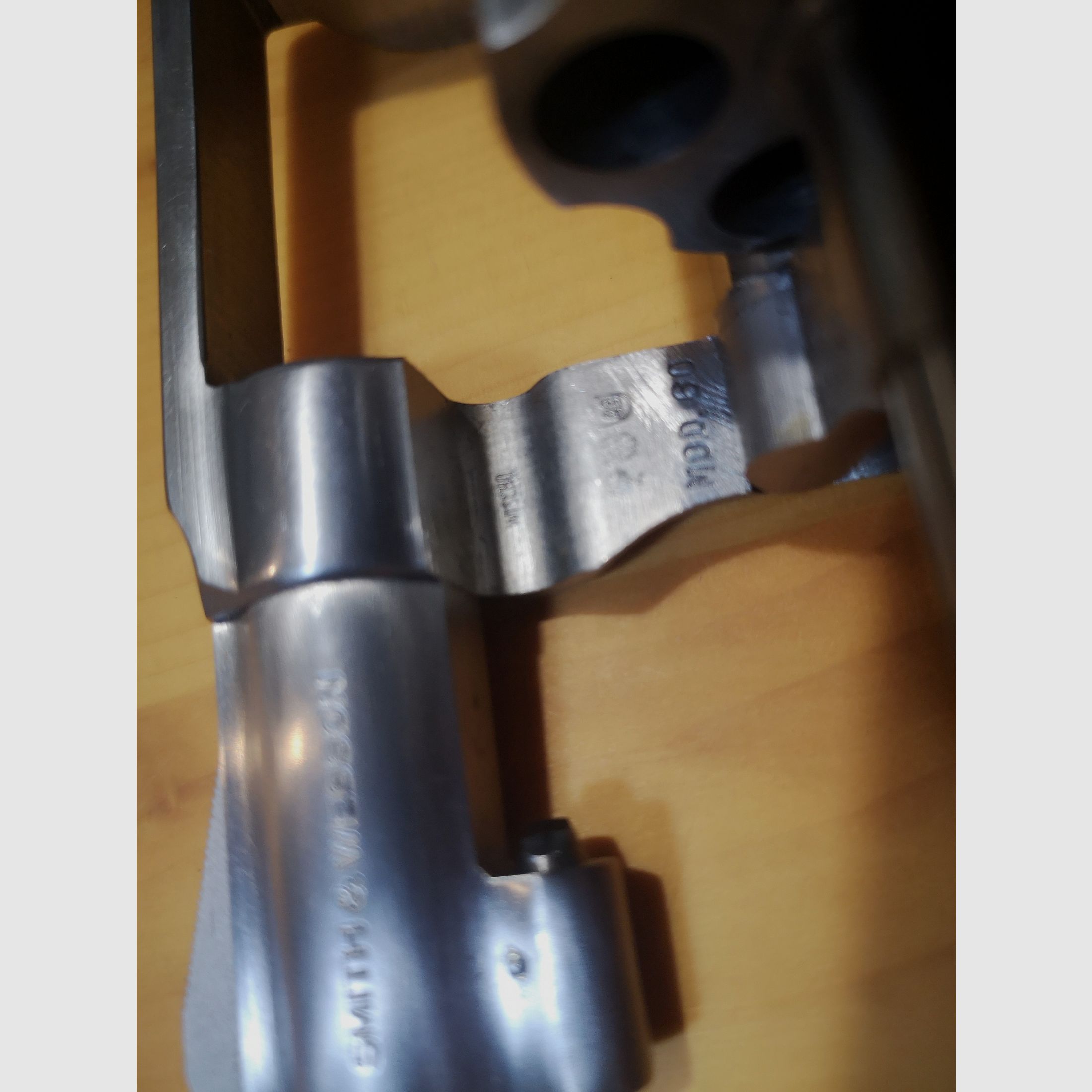 Smith & Wesson M60