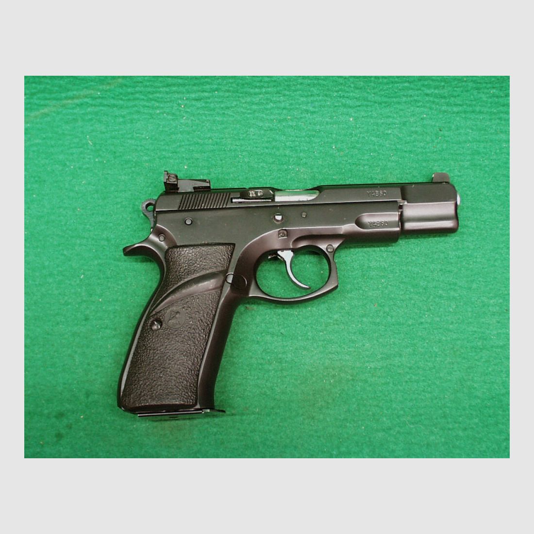 CZ Brünner Pistole CZ75