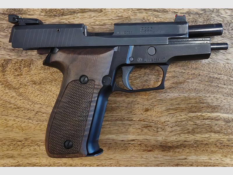 Sig Sauer P226 Classic Sport 9mm Luger