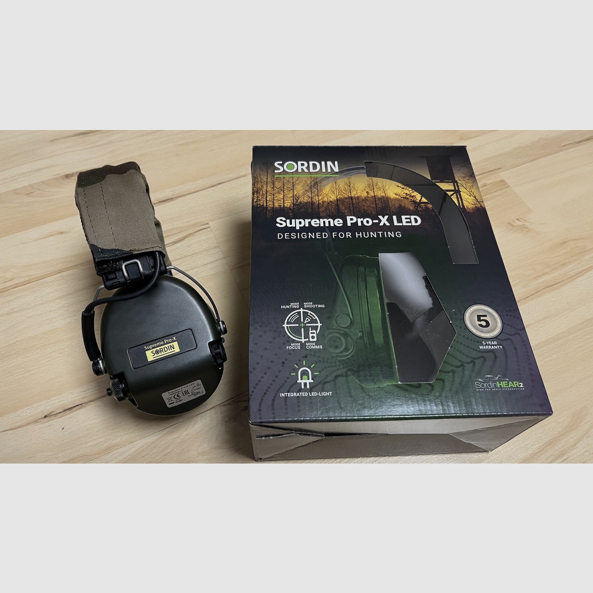 Sordin Supreme Pro-X LED hearing protection, used