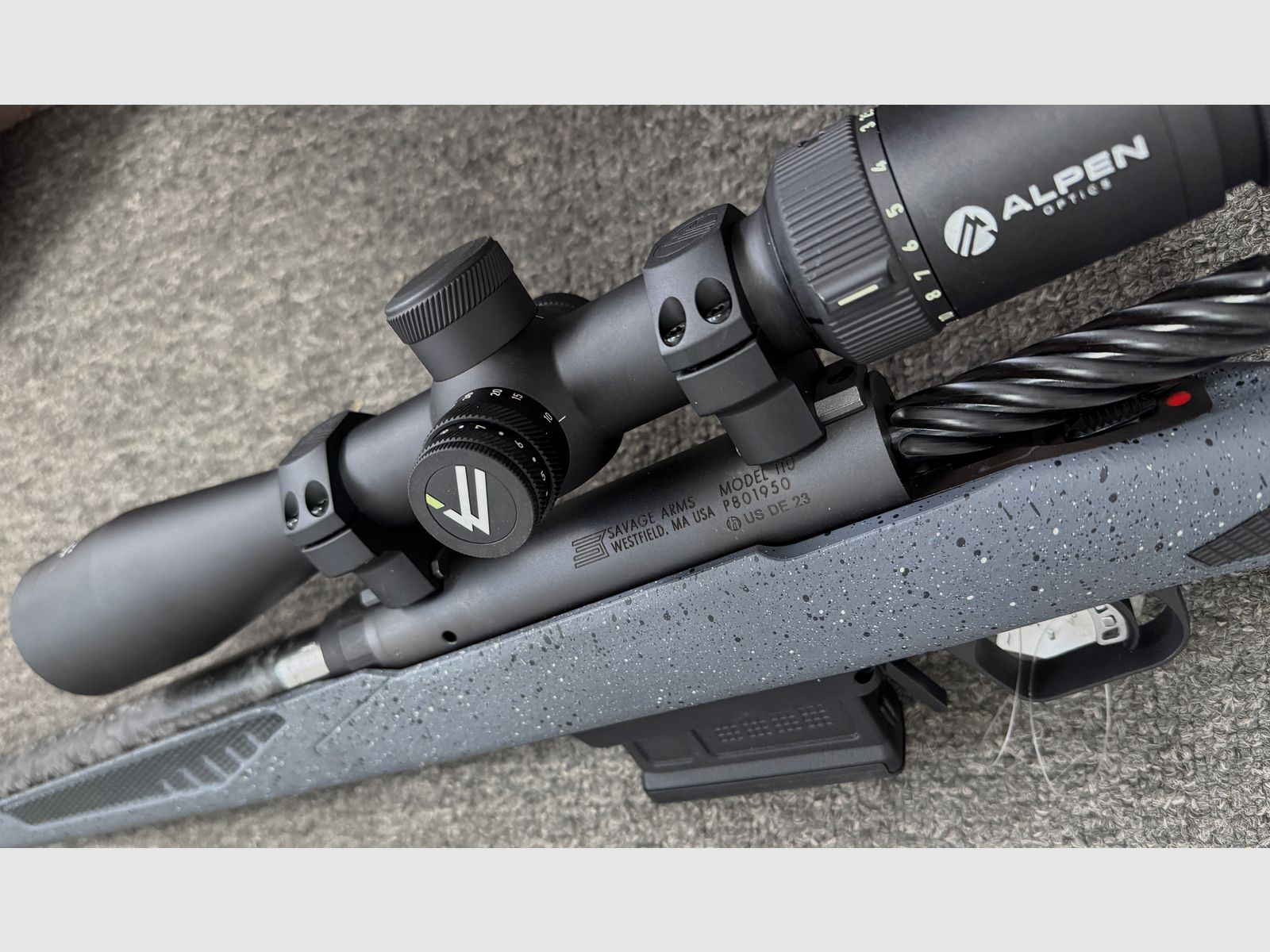 Savage 110 Carbon Predator BA 6,5mm Creedmoor met Alpenoptics APEX 2,5-16x42 - nieuw wapen, afbeelding 6 van 9