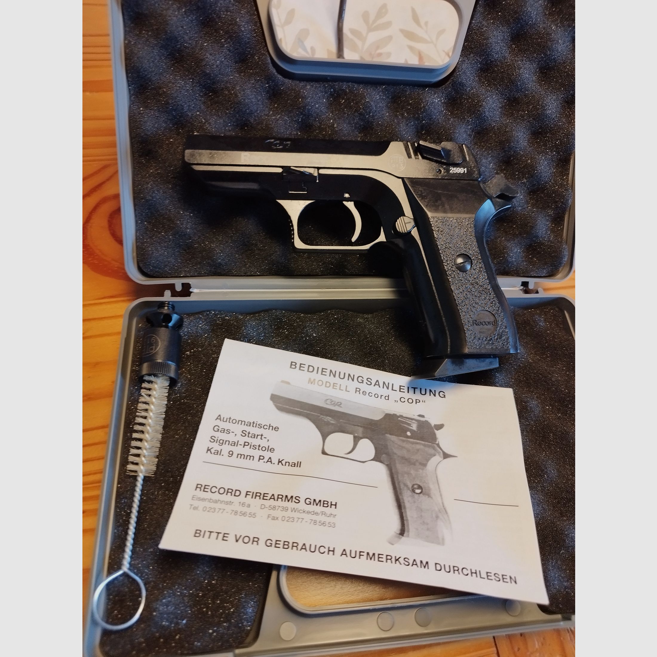 Record COP Schreckschuss Pistole 9 mm P.A.K brüniert !! Neuwaffe!!