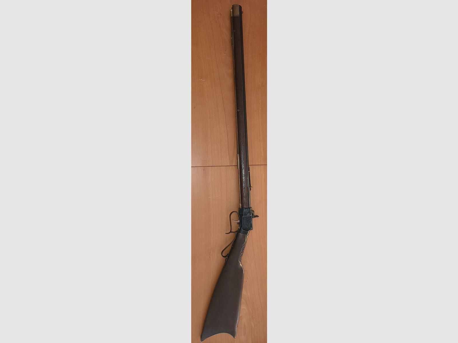 FUCILE A PERCUSSIONE / cal. 45 / FUCILE / POLVERE NERA / 6B / CALCIO IN LEGNO / B13102 / DIFETTOSO